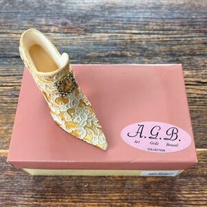 Art Gout Beaute Collectible Epoque 1675 similar to Just the Right Shoe